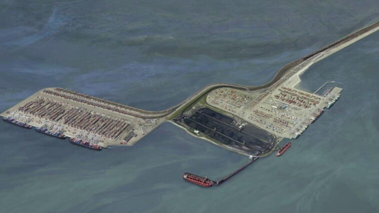 Arial view of the proposed Roberts Bank Terminal 2 Project. Image Source: www.wildernesscommittee.org